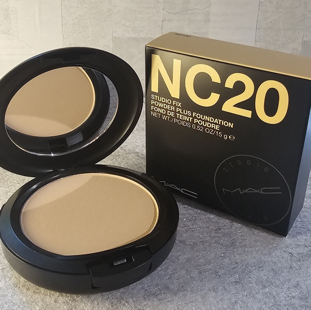 NC20 -MAC Studio Fix Powder Plus Foundation- 15g/0.52oz New - ORIGINAL FORMULA
